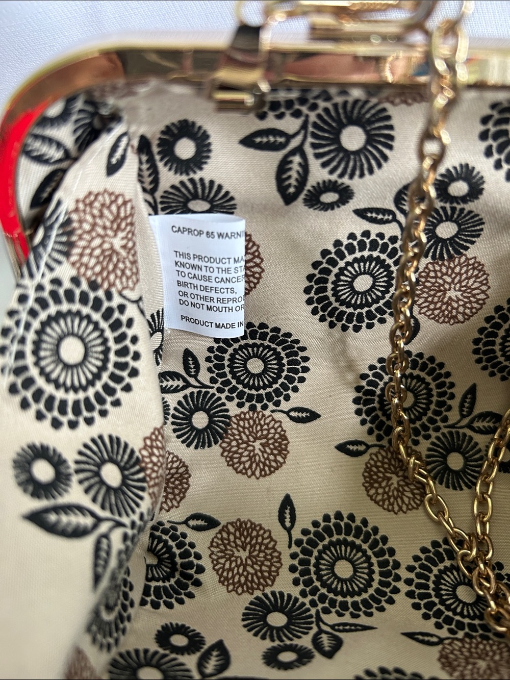 Vintage Paris France Bi-Fold Clutch
Purse with Chain Strap - Picture 3 of 12